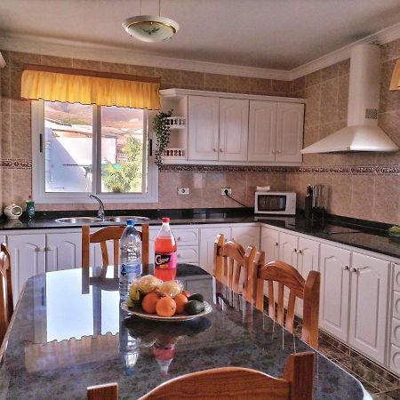 Villa Los Llanos San Nicolas Ngoại thất bức ảnh