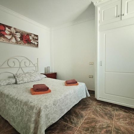 Villa Los Llanos San Nicolas Ngoại thất bức ảnh